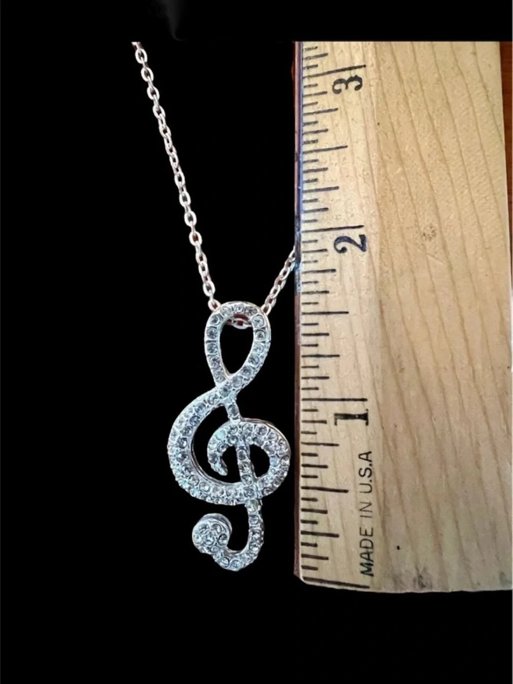 Rhinestone Treble Clef Pendant Necklace - Gold